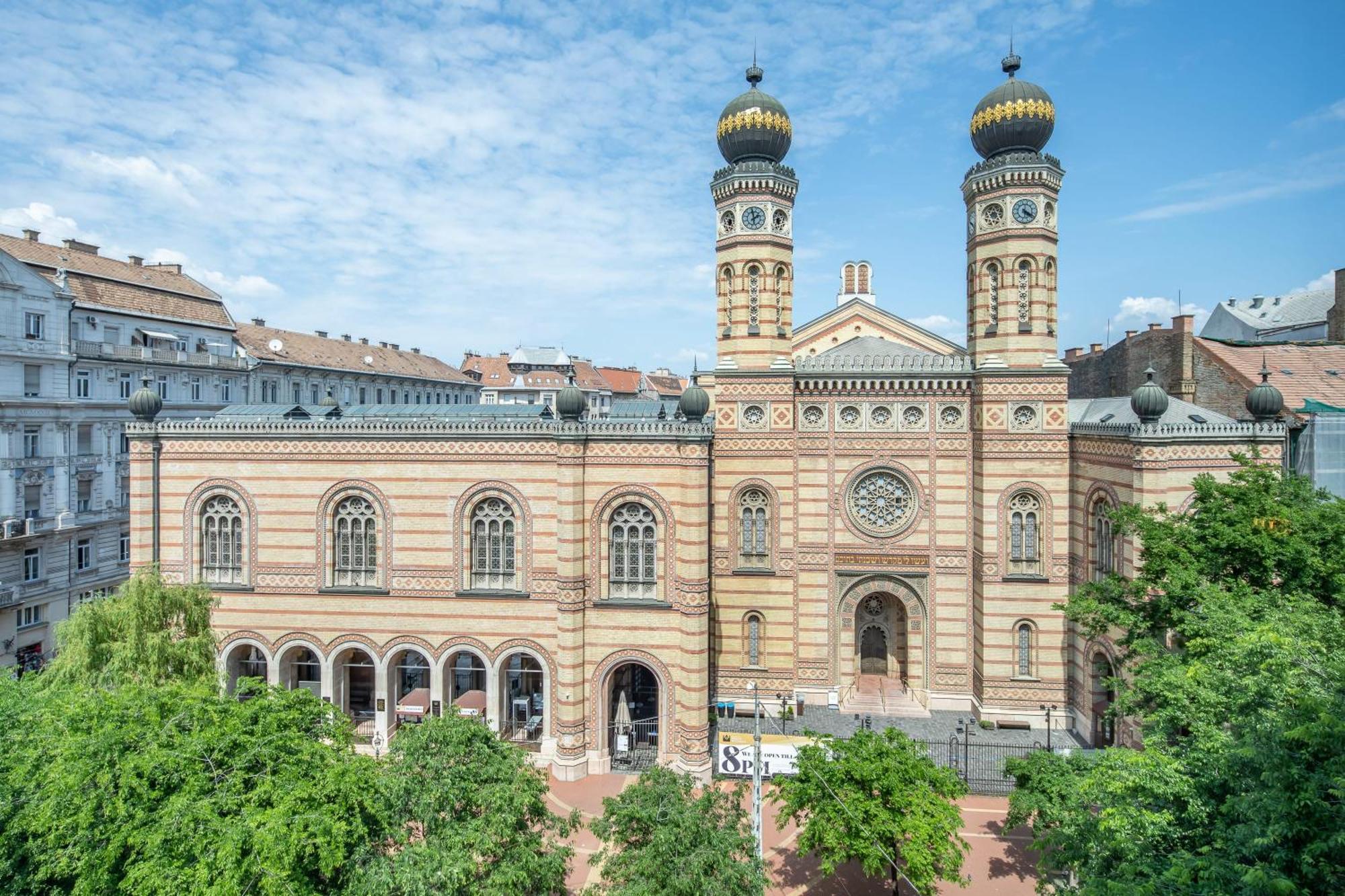 Ultra Central Luxury Budapest Kültér fotó